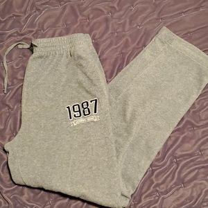 M Aeropostale Gray Sweatpants